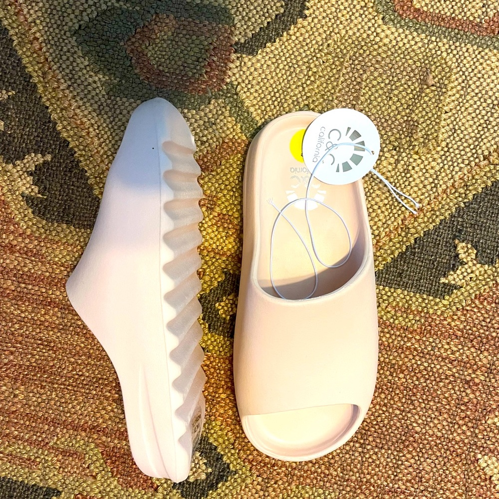 C&C California Rubber Slides